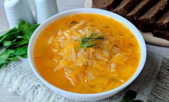Щи из квашеной капусты — домашние кислые щи с мясом